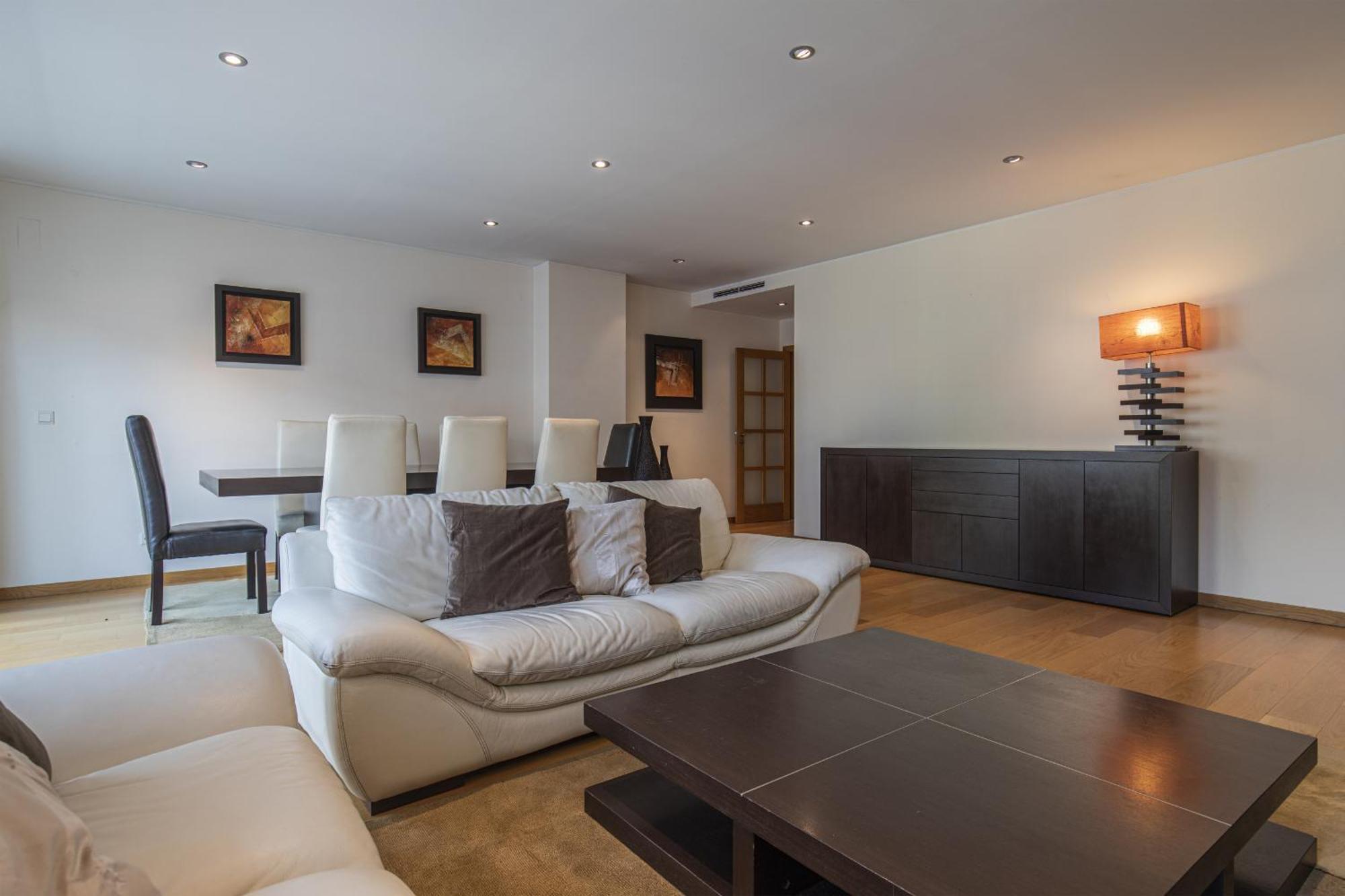 2 Bedroom Large Apartment By Innkeeper Lisboa Exteriör bild